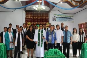 Walikota GSVL meresmikan penggunaan gedung gereja GMIM Paulus Siladen. (foto: Ist)